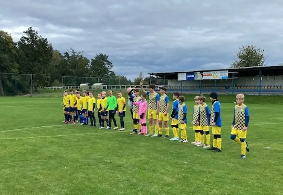 FK Cvikov : TJ Lokomotiva Česká Lípa 9:0 (3:0)