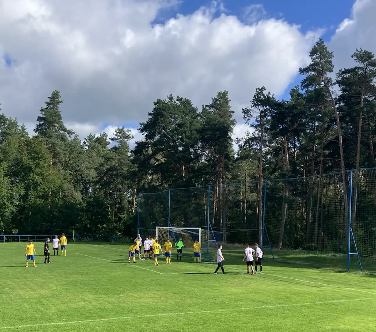FK Cvikov "dorost" - TJ Lokomotiva Česká Lípa