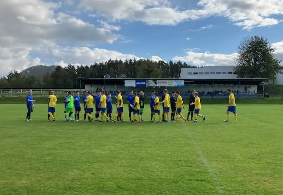 FK Cvikov : TJ Lokomotiva Česká Lípa 4:4 (2:1)